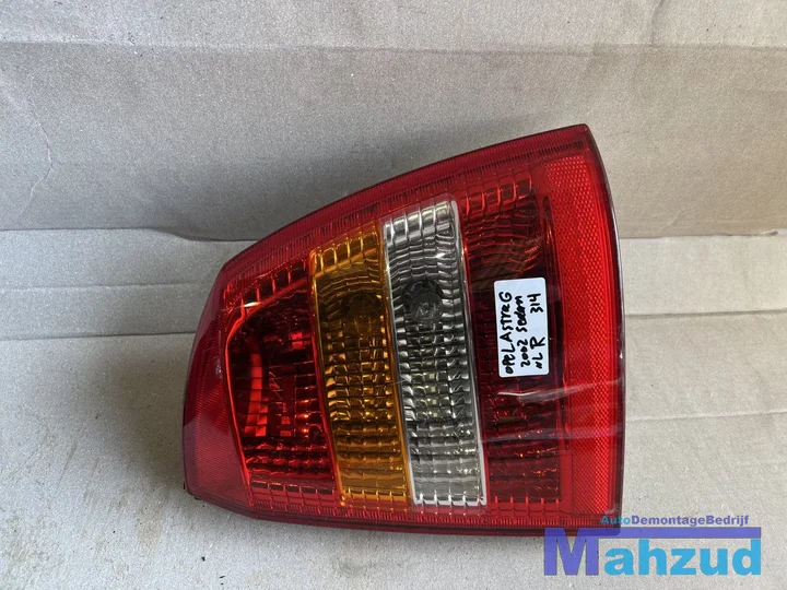 opel-astra-g-sedan-rechts-achterlicht-20002005 — foto 2