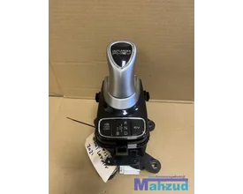 mitsubishi-outlander-phev-selectiehendel-schakelpook