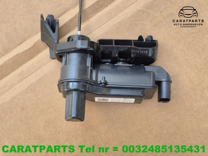 1ea501052bd-1ea927282-q4-stelmotor-born-id7-id5-idbuzz — foto 3
