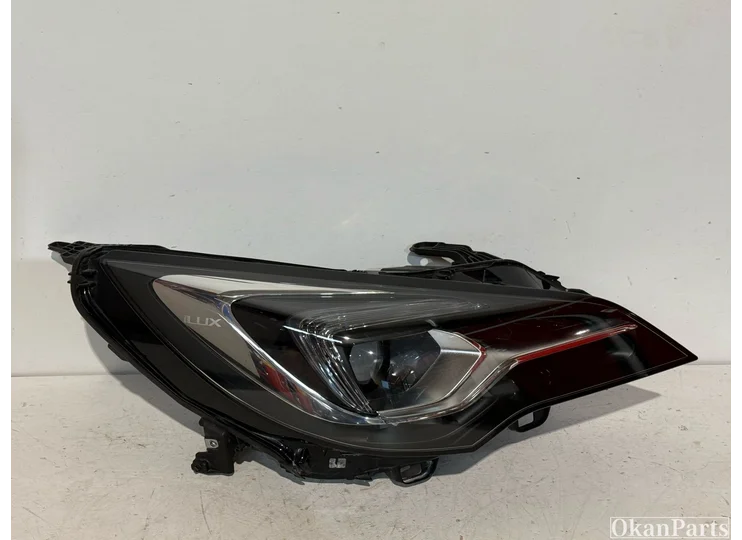 Phare droit LED LUX Opel Astra K 39111150