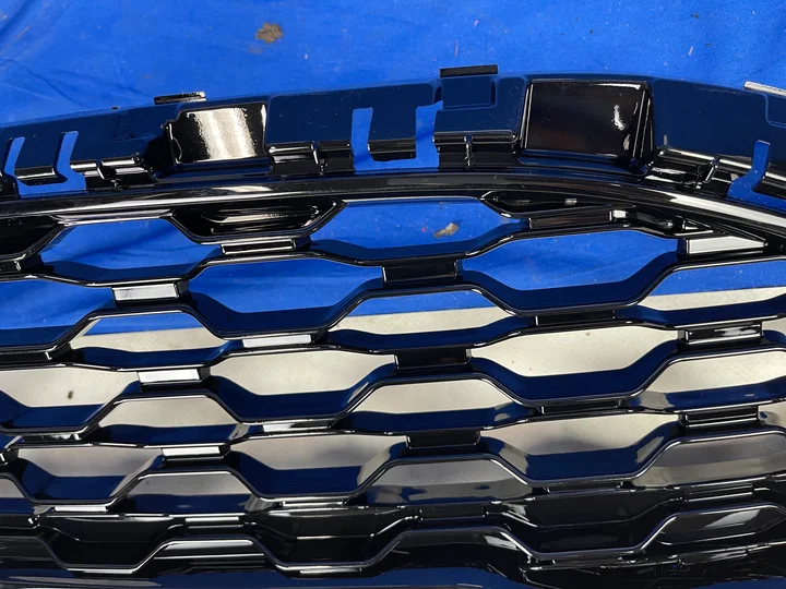 ford-fiesta-mk8-grille-zwart-glans-gril-rooster-voorbumper-bumper — foto 4