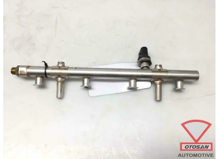 audi vw seat skoda vag brandstofverdeler 06k133317g