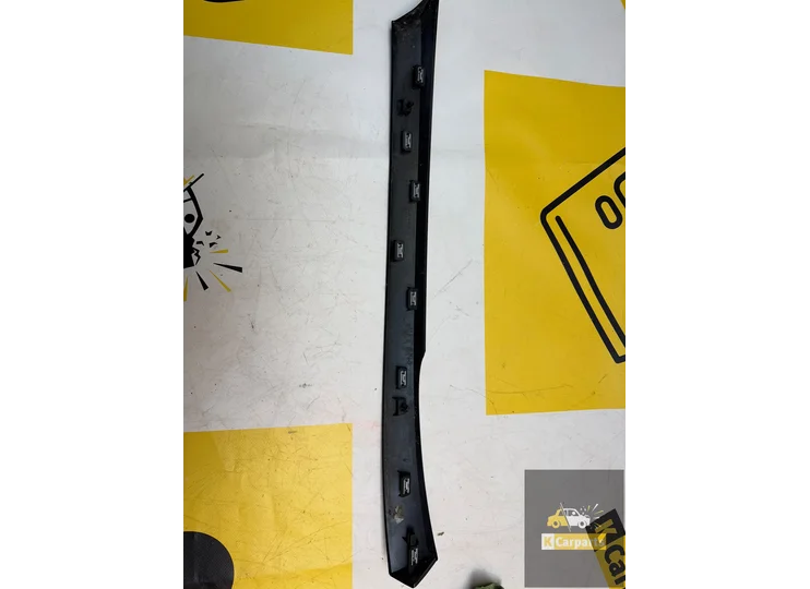 Kotflügelleiste links Renault 638752190R