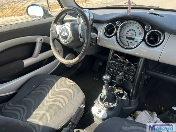 mini-cooper-one-s-16-16v-blauw-8625-w10b16a-demontage-onderdelen — foto 15