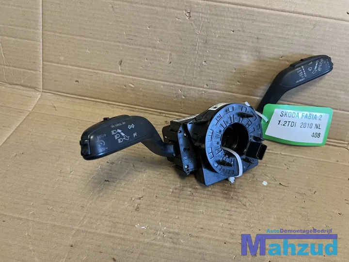 skoda-fabia-2-stuurkolom-sleepring-cruise-controle-ruitenwis-schakelaar — foto 3