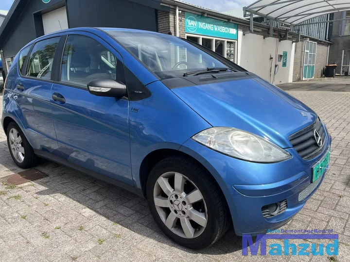 2006-mercedes-a-klasse-w169-a150-15-266920-blauw-955-onderdelen — foto 9