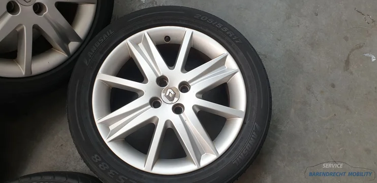 nervasport-17-inch-velgenset-renault-megane-scenic-20555r17-100x4-65j — foto 5