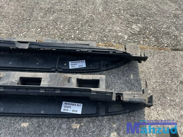mercedes-gle-coupe-c292-zwart-sideskirt-zijskirt-20152019 — foto 8