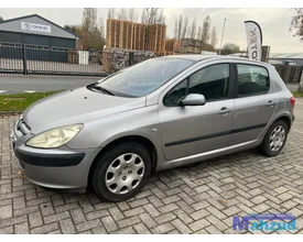 peugeot-307-16-16v-nfu-eza-onderdelen-demontage — foto 3