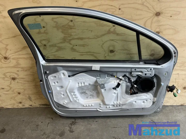 peugeot-207-zilver-ezr-links-3deurs-deur-portier20062015 — foto 3