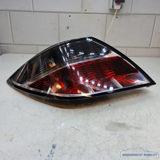 achterlicht-opel-astra-h-gtc-93190790-342691834-links-origineel-3-deurs-nette-staat-gebruikt-2005-2011 — foto 5