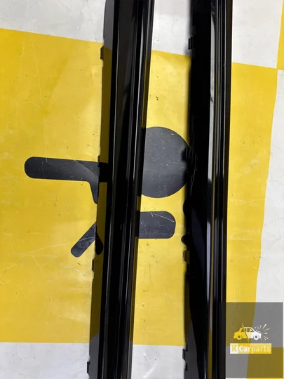 dorpel-vw-golf-8-viii-r-r20-sideskirts-5h0853860b59b-linksrechts-set — foto 3