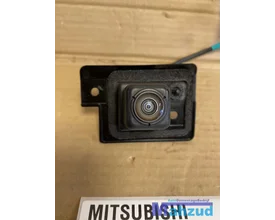 mitsubishi-outlander-phev-achteruitrijcamera-20152021 — foto 2