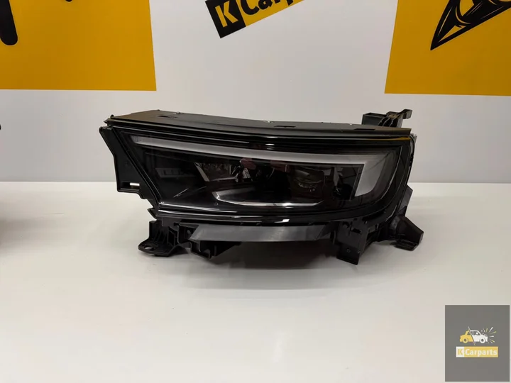 koplamp-opel-mokka-b-lux-full-led-links-koplamp-9866316080