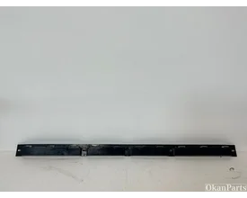 tesla-model-x-achter-bumpersteun-1034844-00-c