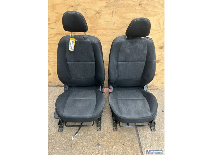 KIA PICANTO 2 ZWART INTERIEUR 3DEURS stoel achterbank