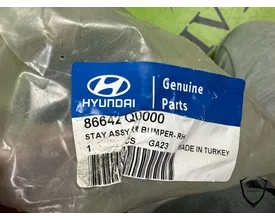 hyundai-i20-bayon-achterbalk-steun-links-rechts-achterbalk-86641q0000-86642-q0000 — foto 2
