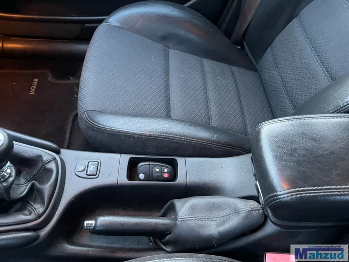 jaguar-xtype-x400-dashboard-delen-onderdelen — foto 7
