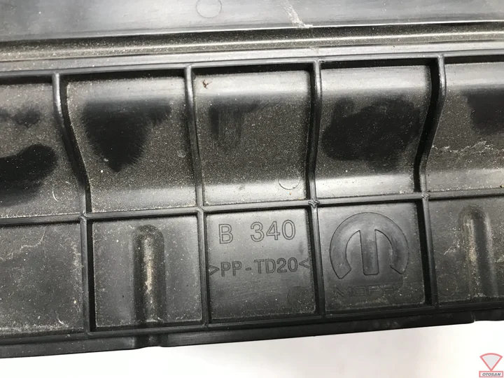 fiat-500x-voorfront-boven-rubber-kap-origineel!-519680940 — foto 2