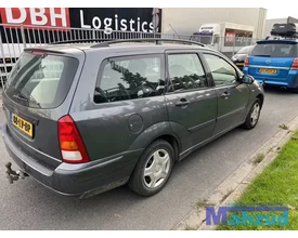 ford-focus-1-turnier-16-16v-demontage-station-onderdelen — foto 6