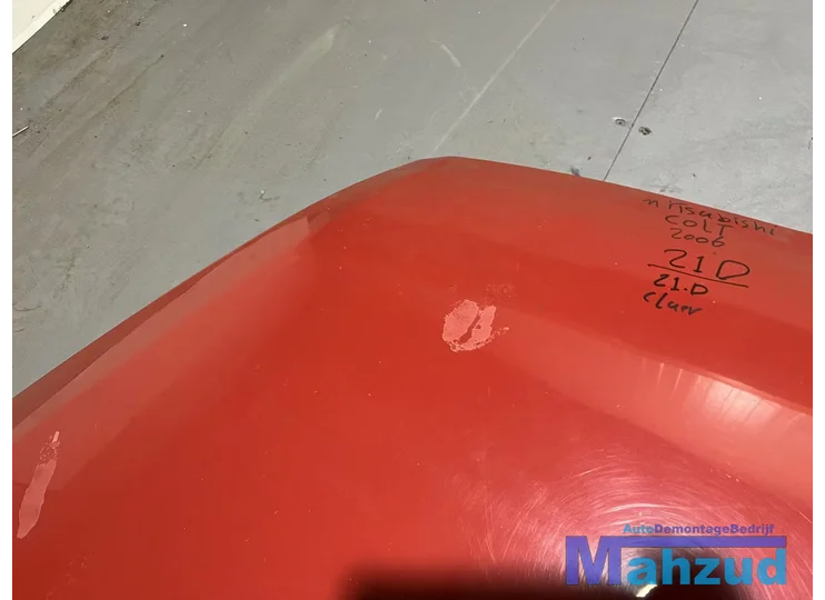 mitsubishi-colt-6-rood-21d-motorkap-20022012