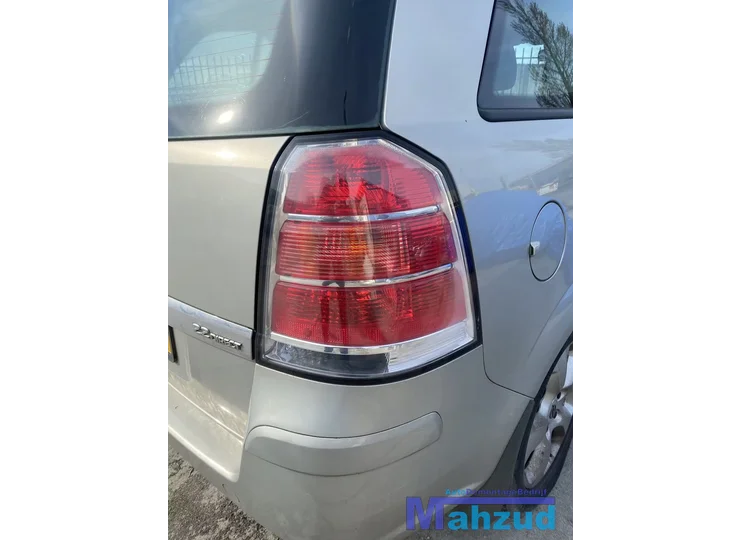 opel-zafira-b-rechts-achterlicht-20052012