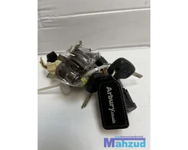 peugeot-107-contactslot-sleutel-set-20052014 — foto 2