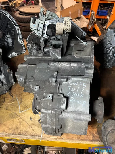 vw-golf-5-20-tdi-versnellingsak-jlu-6-bak-handbak — foto 6