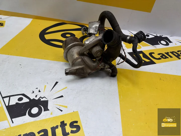 volkswagen-caddy-iv-20-tdi-75-egr-koeler-04l131512aj — foto 3