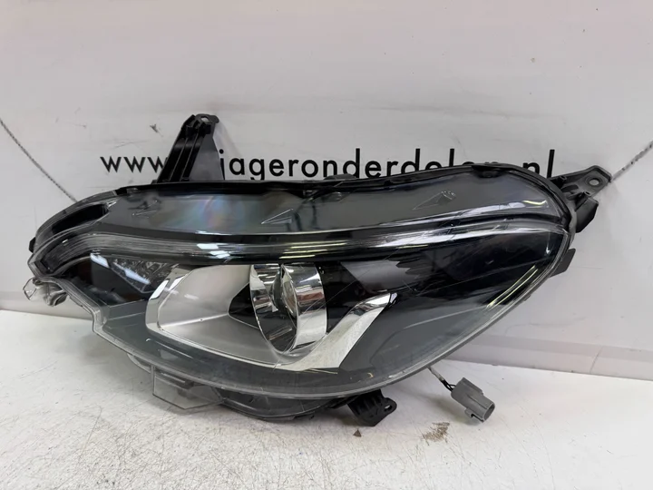 peugeot-108-led-koplamp-links-811500h150 — foto 3