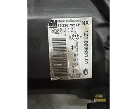 1zt00963102-opel-insignia-bi-xenonlamp-links-rechts — foto 3