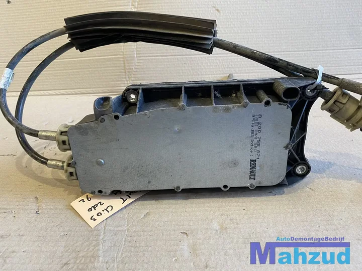 renault-clio-3-schakelmechaniek-mechanisme-8200755871 — foto 4