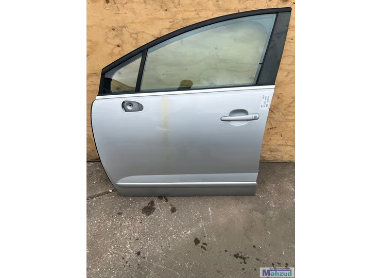 PEUGEOT 5008 1 Silver EZRC Left front door 2009-2015
