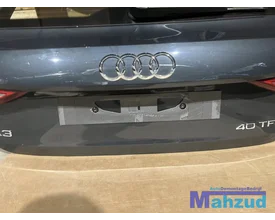 audi-a3-8y-sportback-hybrid-grijs-achterklep-2019 — foto 4