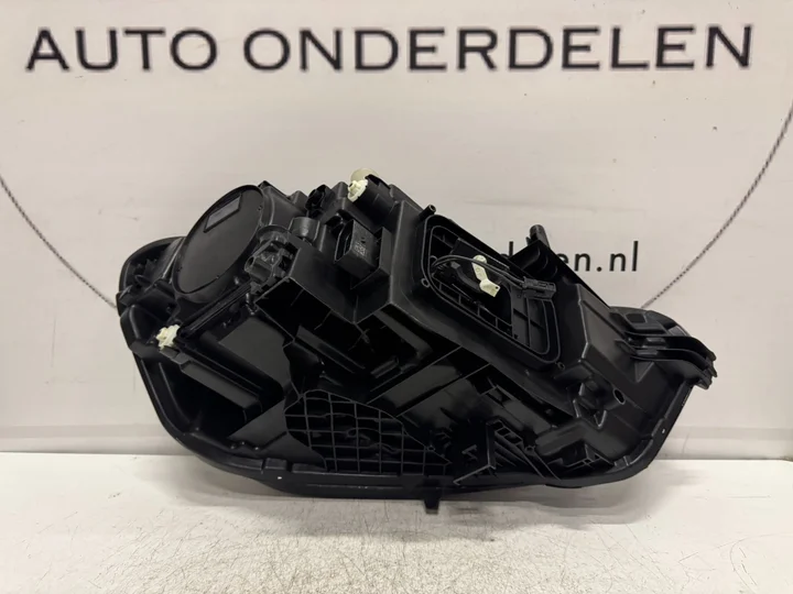 cla-w118-high-led-performance-koplamp-links-a1189062500 — foto 7