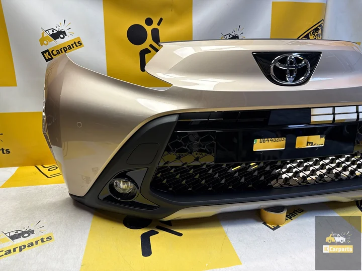 toyota-aygo-x-voorbumper-origineel-compleet-nieuw-pdc — foto 2