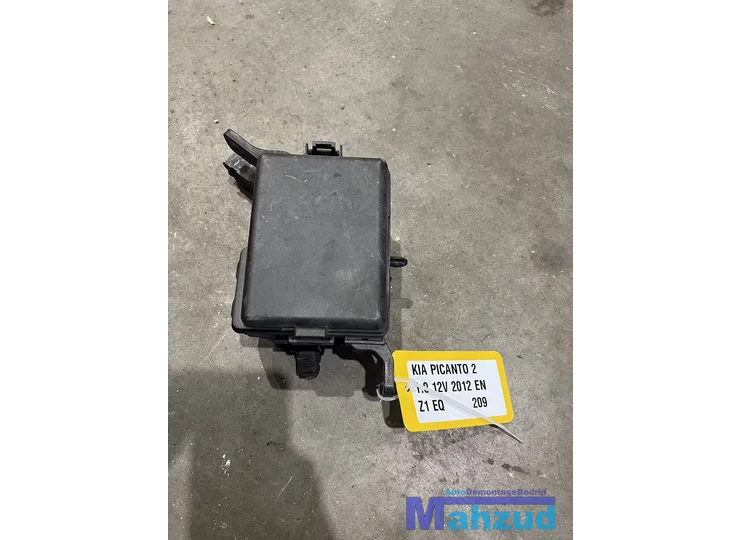 KIA PICANTO 2 1.0 12V zekeringkast 2011-2017