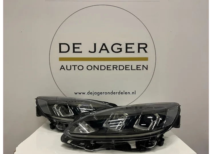 FORD KUGA 3 VOL LED KOPLAMPEN LV4B-13E015-CD LV4B-13E014-CD