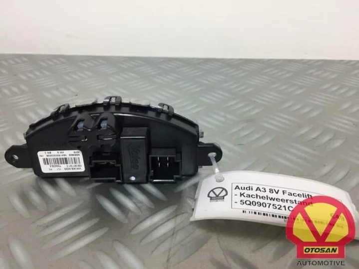 audi-a3-8v-facelift-kachelweerstand-weerstand-5q0907521c — foto 2