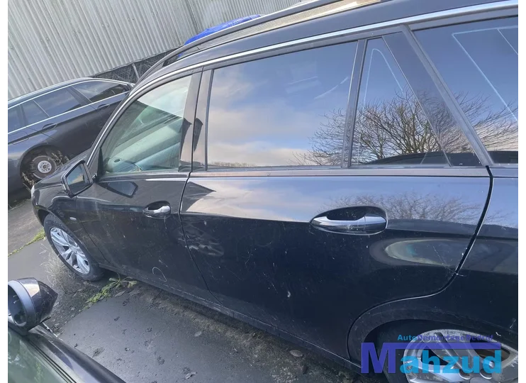 MERCEDES E-KLASSE S212 zwart 197 links achter deur 2009-2016
