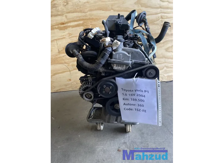 TOYOTA YARIS P1 1.0 1SZFE Motor motorblok