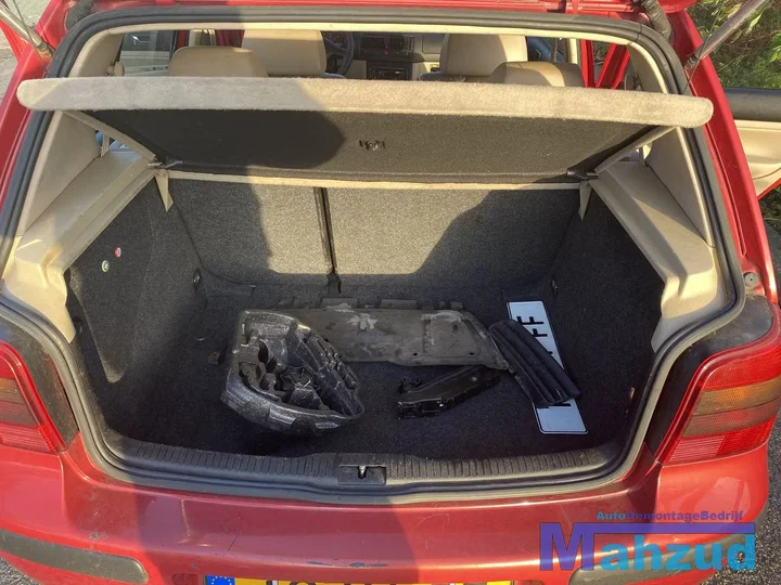 2001-vw-golf-4-20-demontage-sloop-onderdelen — foto 15