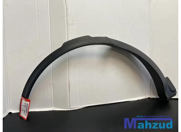 LAND ROVER DISCOVERY 5 V L462 Rechts achter wielrand strip 2017-2022 HY3216A074AE