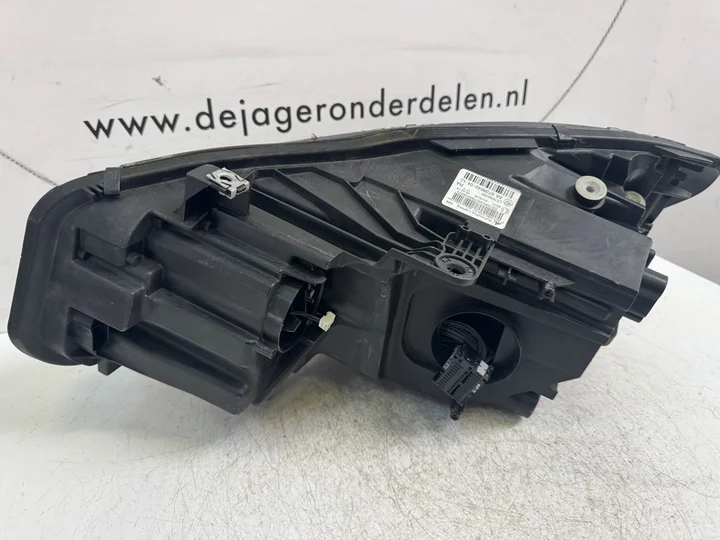 bmw-2-serie-tourer-f45-f46-adaptive-led-koplamp-r-8738642 — foto 6