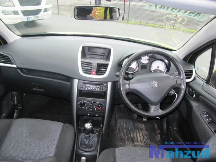 2007-peugeot-207-14-demontage-sloop-85 — foto 9