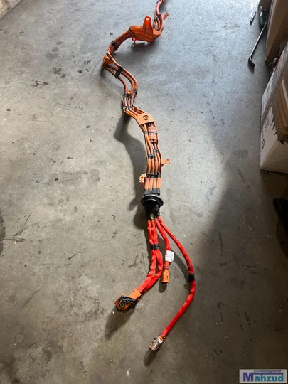 mercedes-c-klasse-w206-c300e-hybrid-kabel