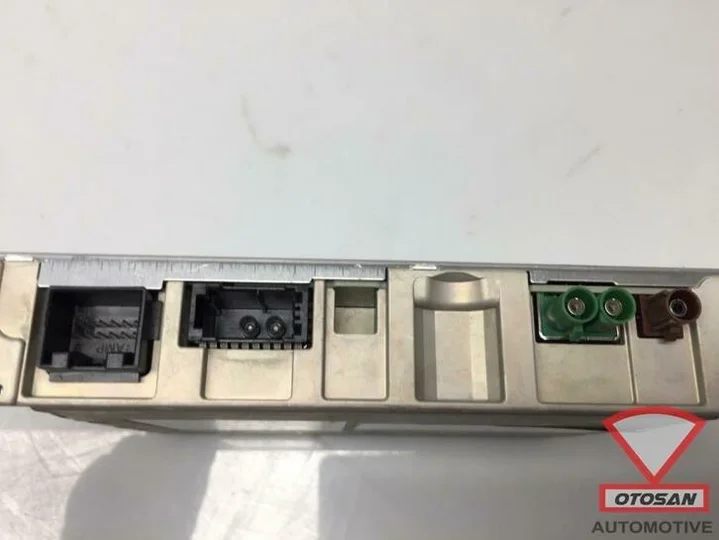 vw-golf-7-gte-facelift-tv-tuner-regio-japan-8v0919129f — foto 3