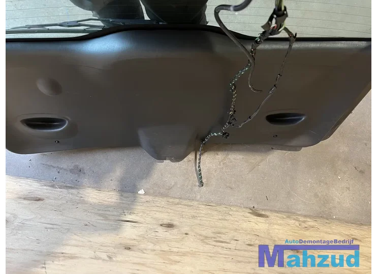 ford-focus-1-station-grijs-k1-achterklep-19992004