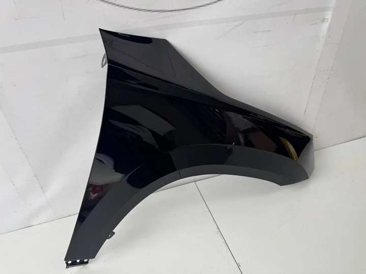 skoda-karoq-voorscherm-spatbord-origineel — foto 3