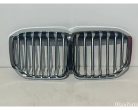 bmw-x7-g07-grille-2454895